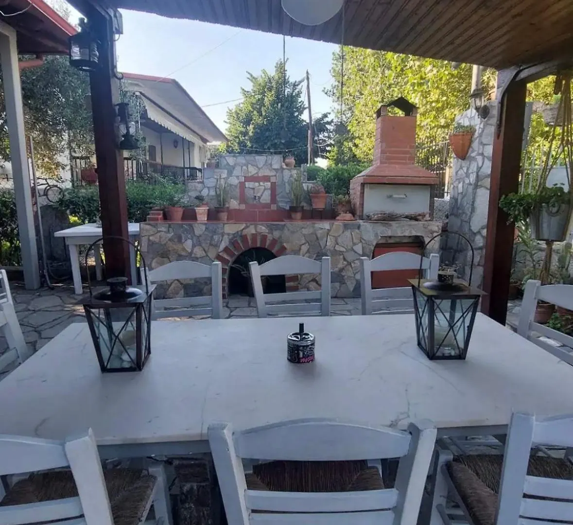 Annas Guesthouse Nea Iraklia